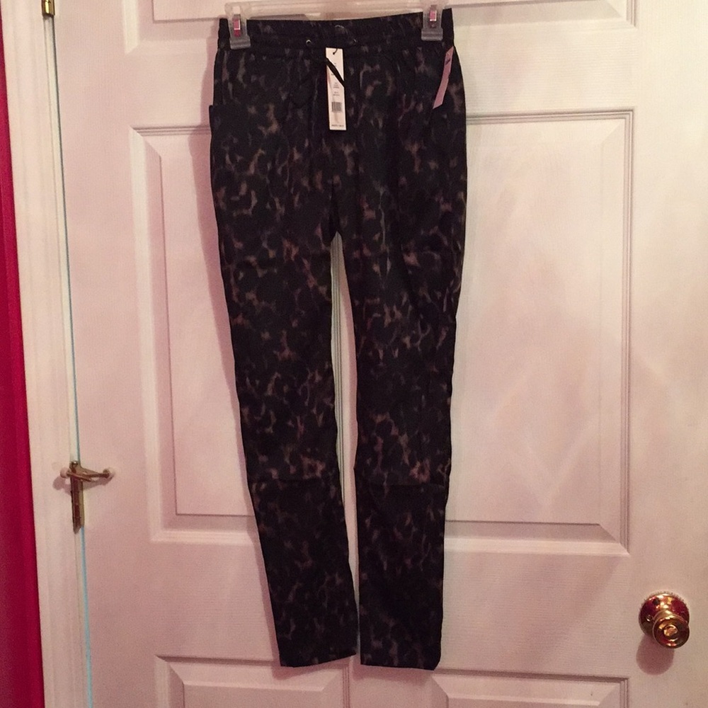 Walter baker cloud leopard pants new